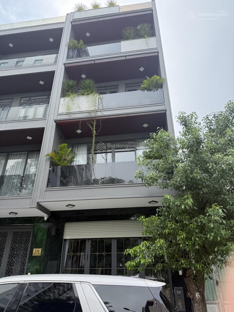 Bán nhà 4 tầng Bông Sao ngang 5m Nở hậu, Tặng nội thất lung linh, Hoàn công đủ