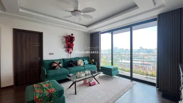 Bán cán penthouse 93 Láng Hạ - 321m2