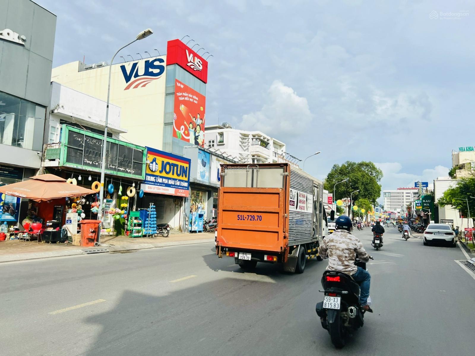 HÀNG HIẾM - MẶT TIỀN KINH DOANH VÕ VĂN NGÂN - NGAY CHỢ THỦ ĐỨC - DÒNG TIỀN 400TR/TH
