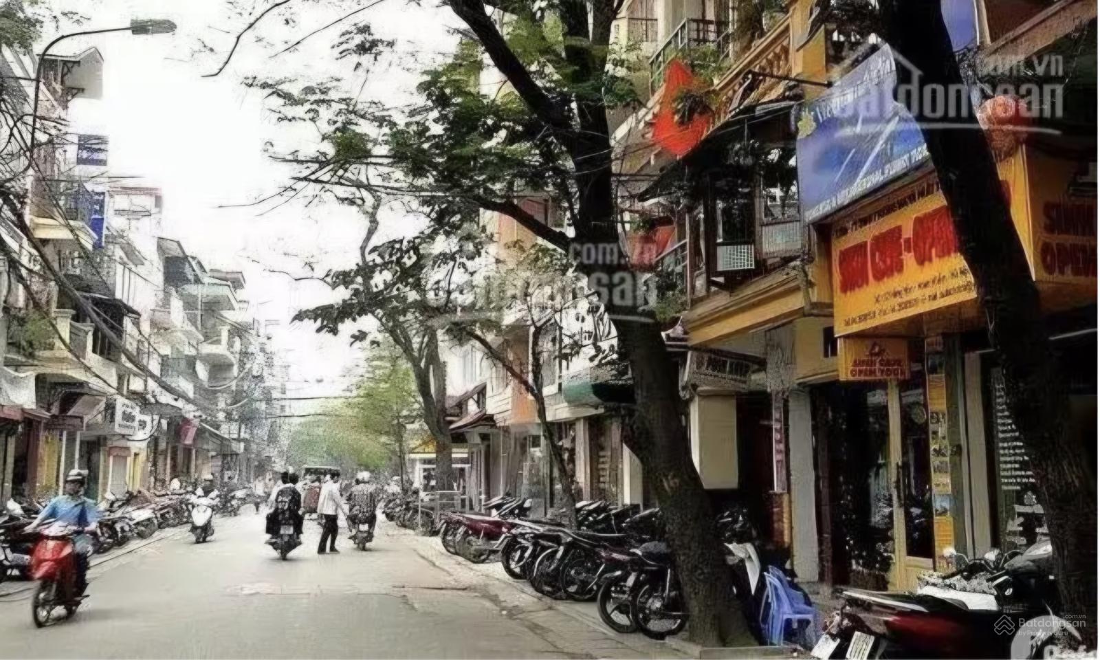 SHOP MẶT PHỐ CHÂU LONG  BÁN GÌ CŨNG ĐẮT Vị trí trung tâm Ba Đình, lưu lượng người qua lại cực lớn