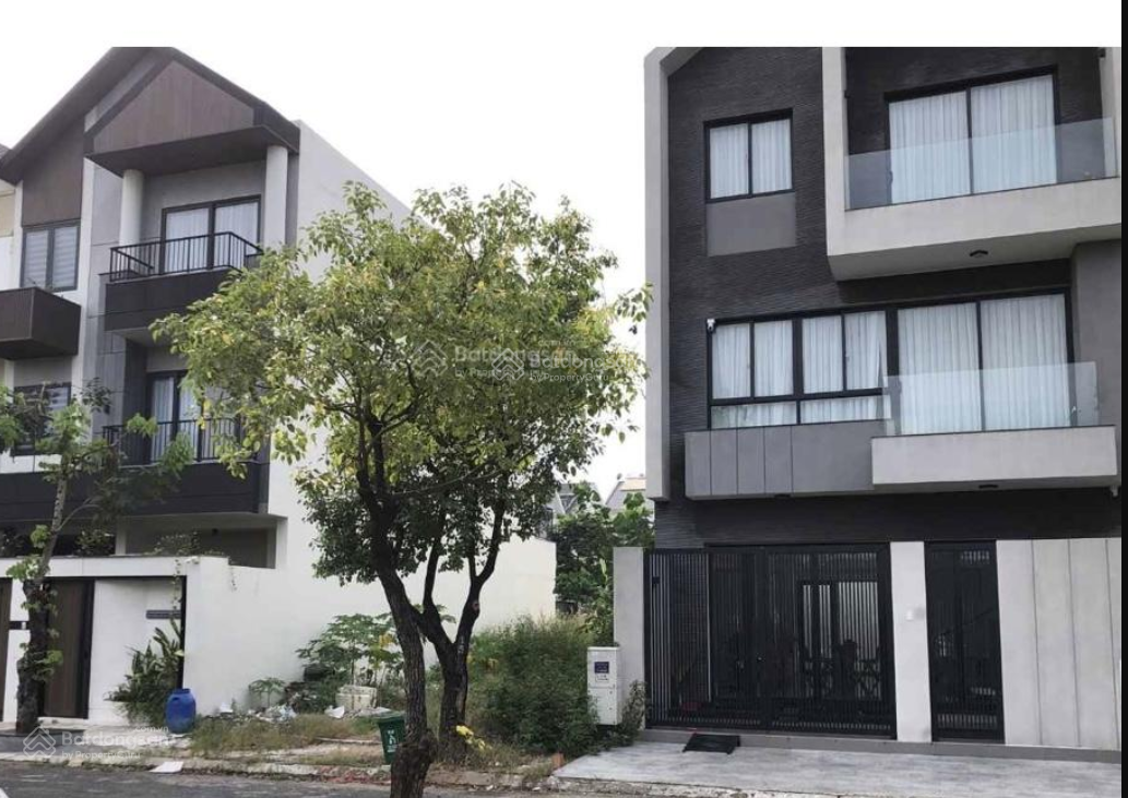 Kdc ven sông - Tân Phong, Q7 - ngang 7m - dtxd 93m2 - dtsd 294m2 - 3t - nội thất - nhà xây để ở