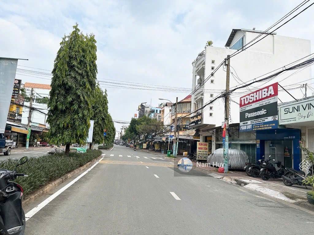 Mặt tiền kinh doanh đường Đại Lộ II Phường Phước Bình, Quận 9 - 4x22m công nhận - Giá chỉ 12,5 tỷ
