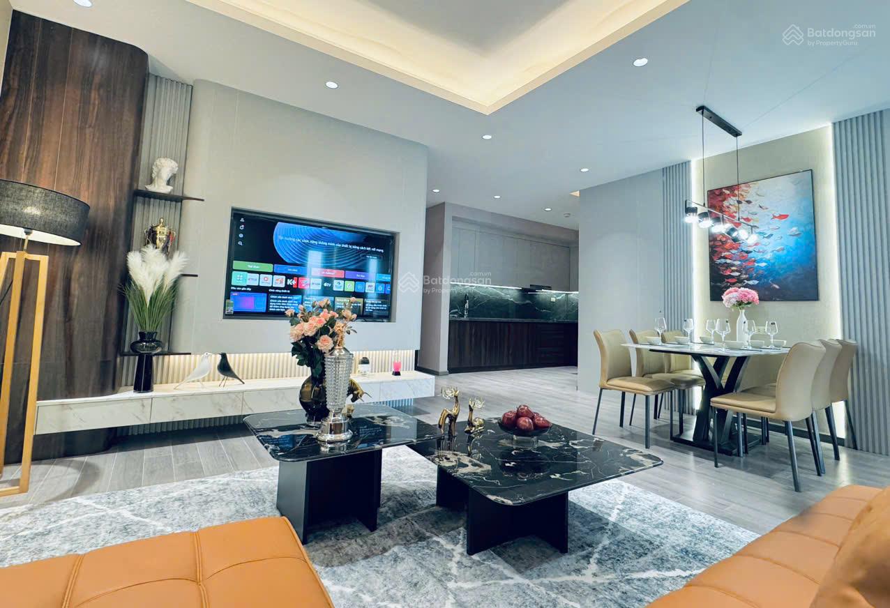 Cần cho thuê căn hộ 2pn2vs dự án GOLDEN PALACE 99 MỄ TRÌ GIÁ CHỈ 14TR FULL ĐỒ ĐẸP CẦN CHO THUÊ GẤP