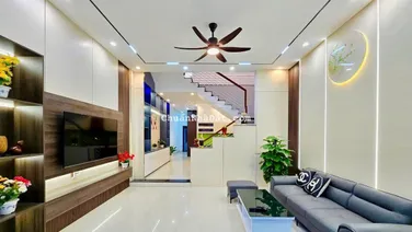Bán nhà 3 tầng mới đường Văn Tiến Dũng đối diện công viên giá tốt 8.5 tỷ tl