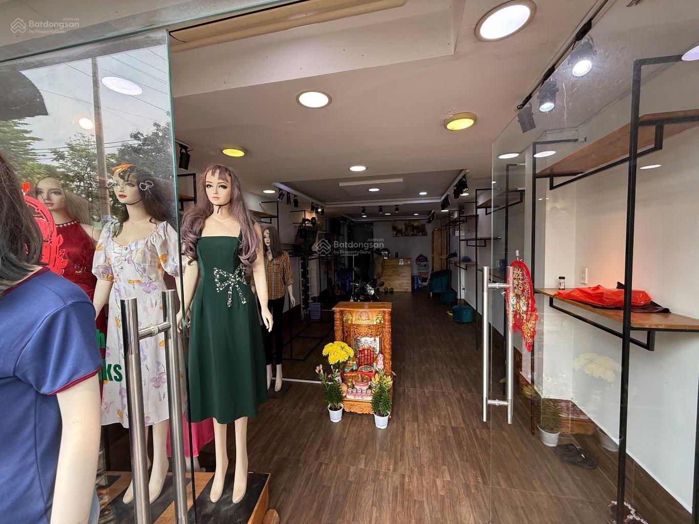 11 tỷ thương lượng, nhà 4 tầng mặt tiền kinh doanh khu dân cư Nam Hùng Vương, diện tích : 4 19,5.