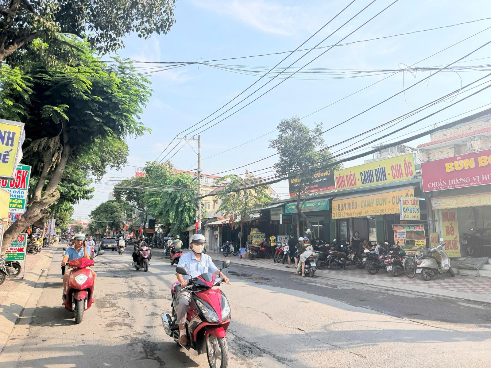 Bán lô đất mặt tiền đường Lê Văn Thịnh P. Bình Trưng Tây Quận 2