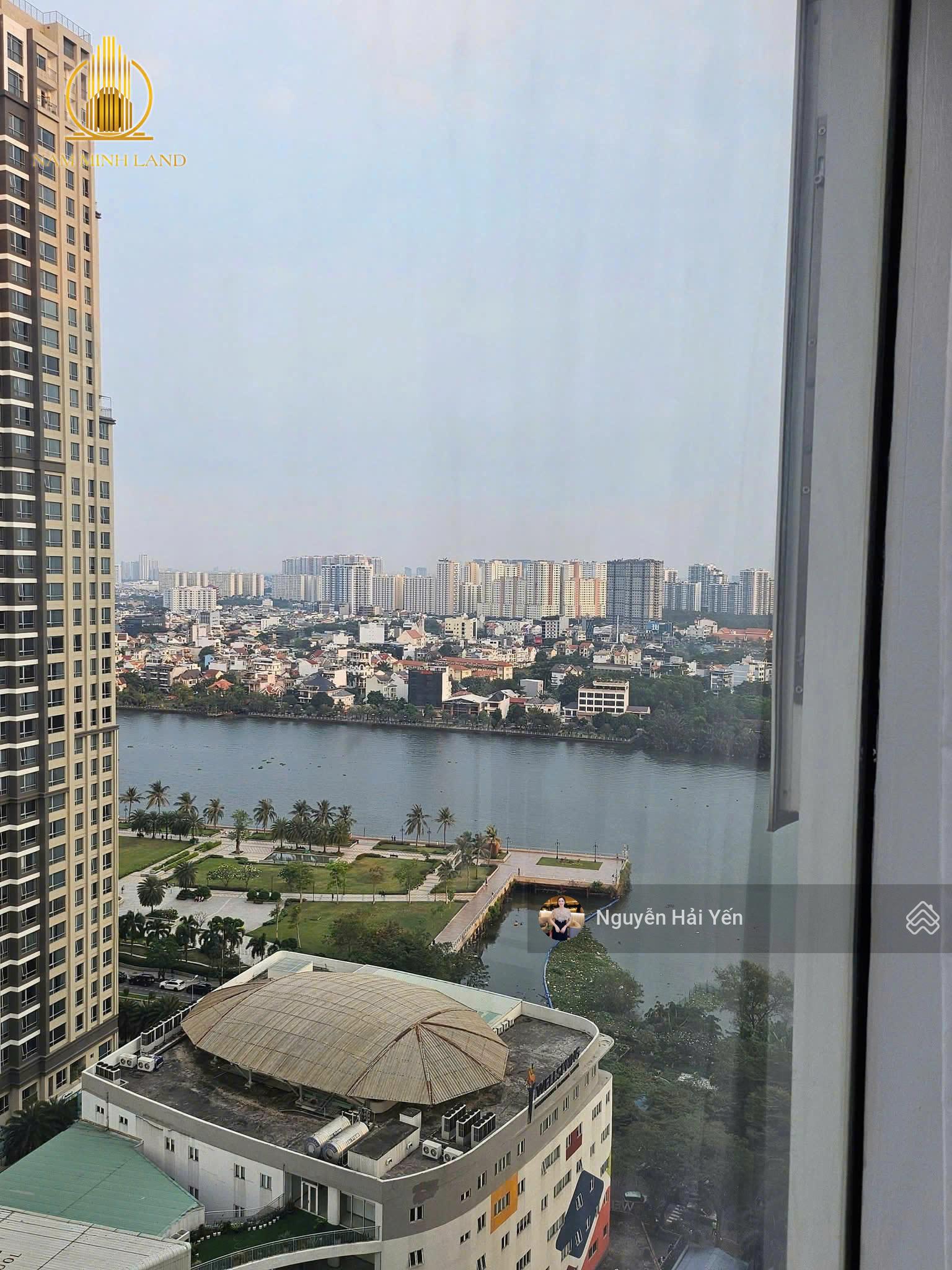 Hải Yến Nam Minh Land - Cho thuê căn hộ Saigon Pearl 2 phòng ngủ tầng cao, view sông + Landmark 81