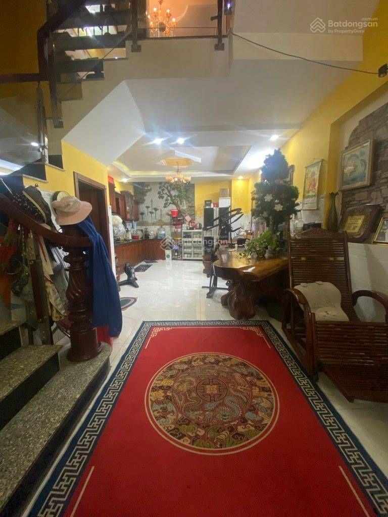 Cống Lỡ - Xe Hơi Thông - 4.5m x 16m x 4 Tầng - Chính Chủ SHR