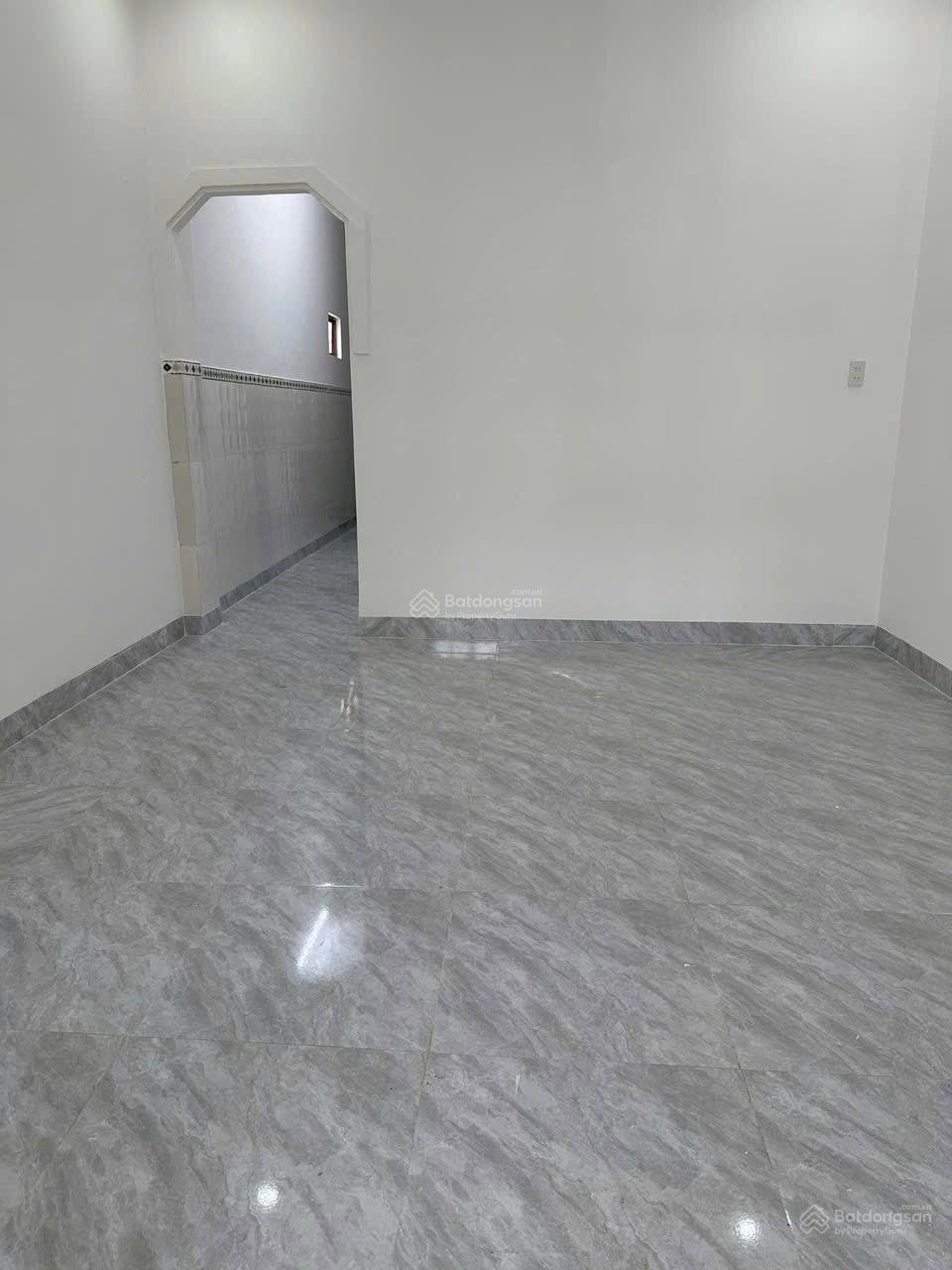 Nhà mặt tiền Bùi Huy Bích giá tốt nhất ngang 4 diện tích 60 m cách biển 800 m hướng Đông Nam 4 tỷ6