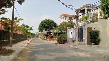 Nhà bán 3 Tầng + St-140m2-7 x 19,5-7pn,6 Wc Mặt tiền 12m KDC Phong Phú 5 xã Phong Phú Bình Chánh