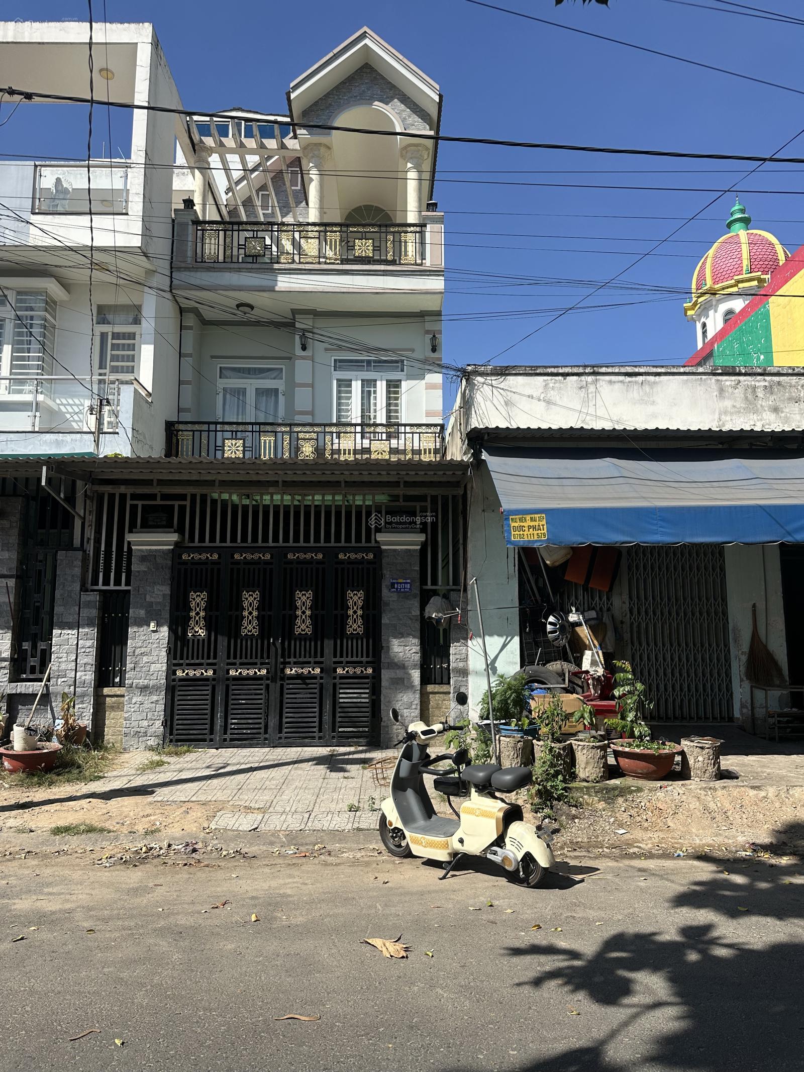 Bán NP mặt phố D24, 5,5 tỷ, 100m2, 4PN, 4WC tại An Phú, Thuận An, Bình Dương chỉ với giá siêu hời