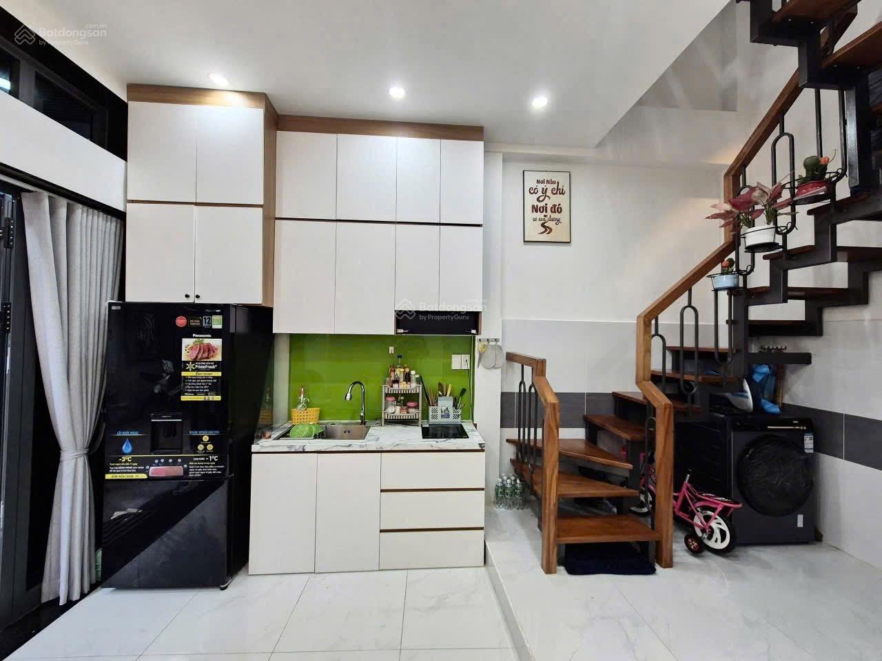 Nhà mới đẹp, full nội thất, ko LG QH - Nguyễn Tri Phương - 3.6x6m (DTSD 60m2), 3 tầng - 4.8tỷ