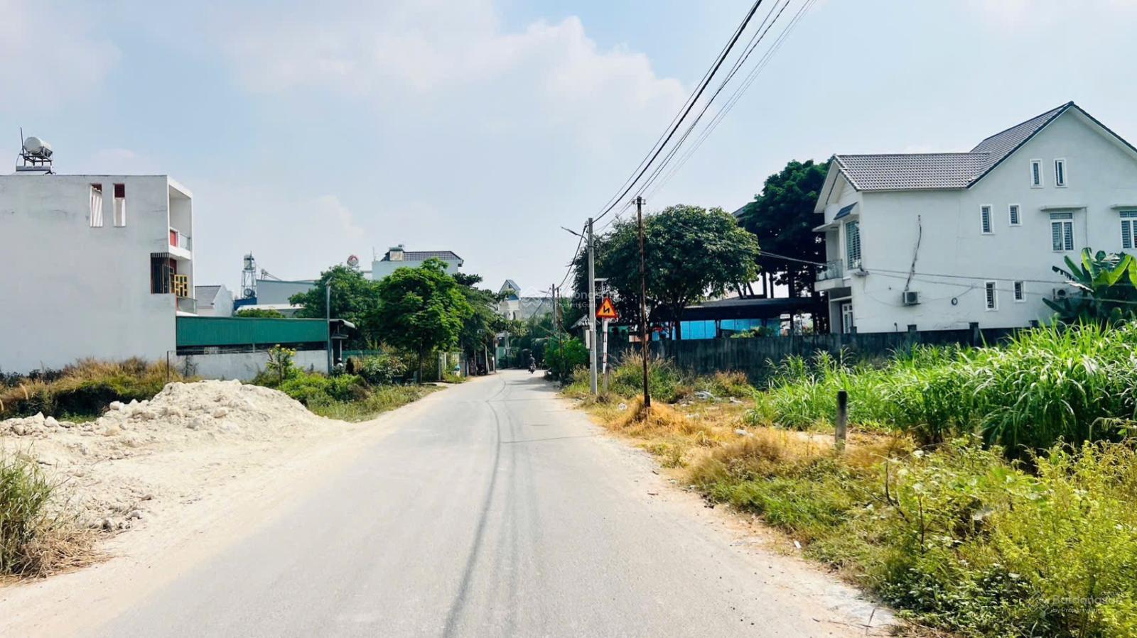 Nhanh chân nào khách ơi bán đất Phú Mỹ mặt tiền DX 008 sát bên trường lái đang xây dựng DT 10 x 46m
