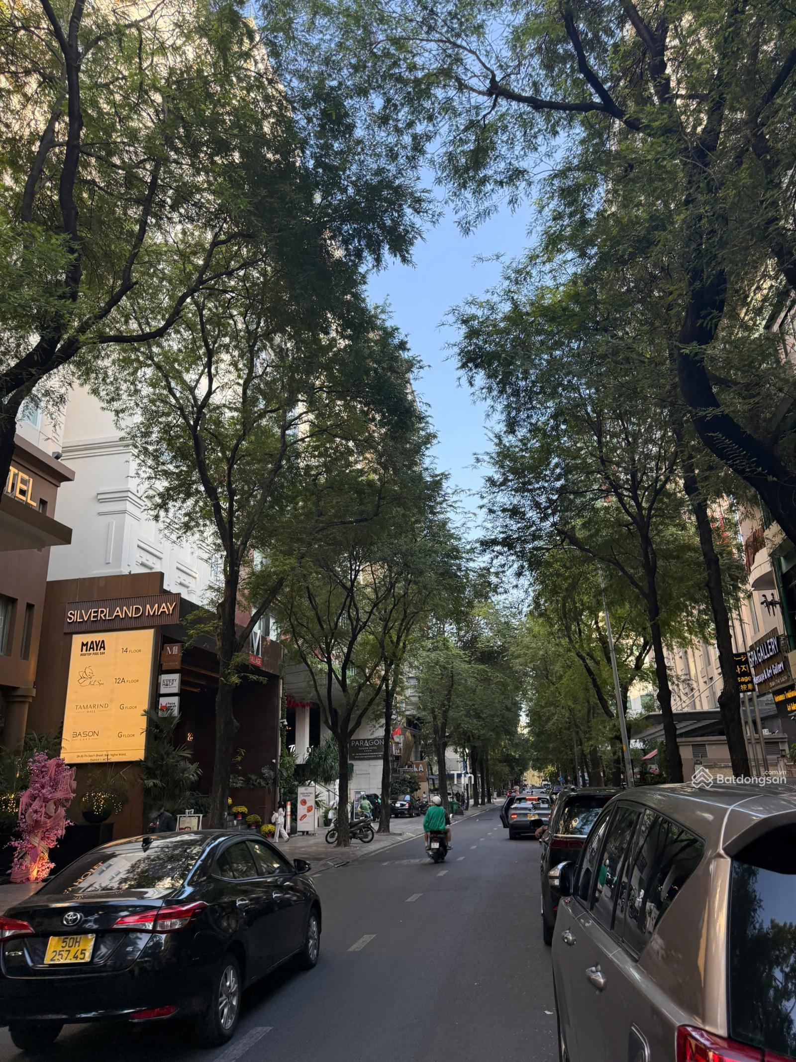 Bán Khách Sạn MT Thái Văn Lung p Bến Nghé Quận 1, DT:10x25m-Hầm 12 tầng -Hdt 1ty5/ Giá 250 Tỷ