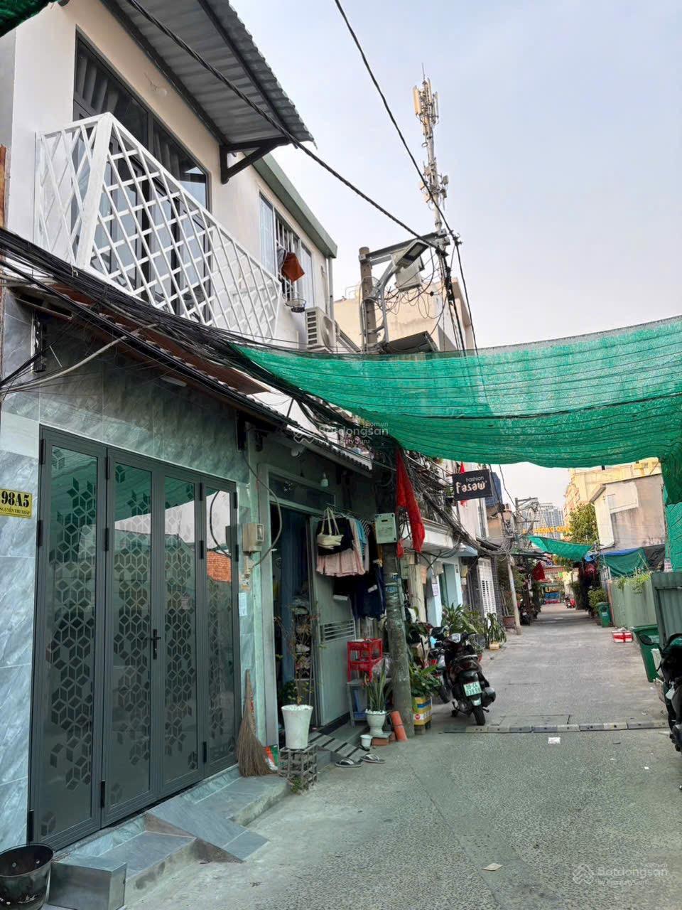 BÁN NHÀ ĐẸP HẺM XE HƠI - CÁCH MT NGUYỄN THỊ THẬP 10M - QUẬN 7