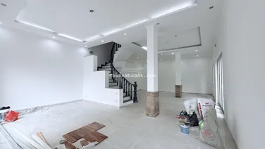 Cho thuê nhà Phạm Hùng, BX Mỹ Đình, 140m2, 4 tầng, MT 8.8m, nhà đẹp, 45Tr