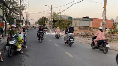 BÁN ĐẤT MTKD LÊ VĂN LƯƠNG NHÀ BÈ. DT 500M2. 10 X 50. 300M THỔ CƯ. CHƯA ĐẾN 50TR/M2.