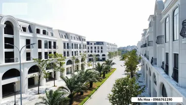 Bán liền kề khu Ý trục đại lộ Thịnh Vượng dự án Hinode Royal Park. DT 135m2 giá 33 tỷ. 0966 761 ***