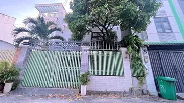 Bán Căn Biệt Thự hẻm xe hơi Nguyễn Thị Thập P.Tân Phú kê bên PMH. Quận 7, DT 8x18m , Giá 15.5tỷ LH