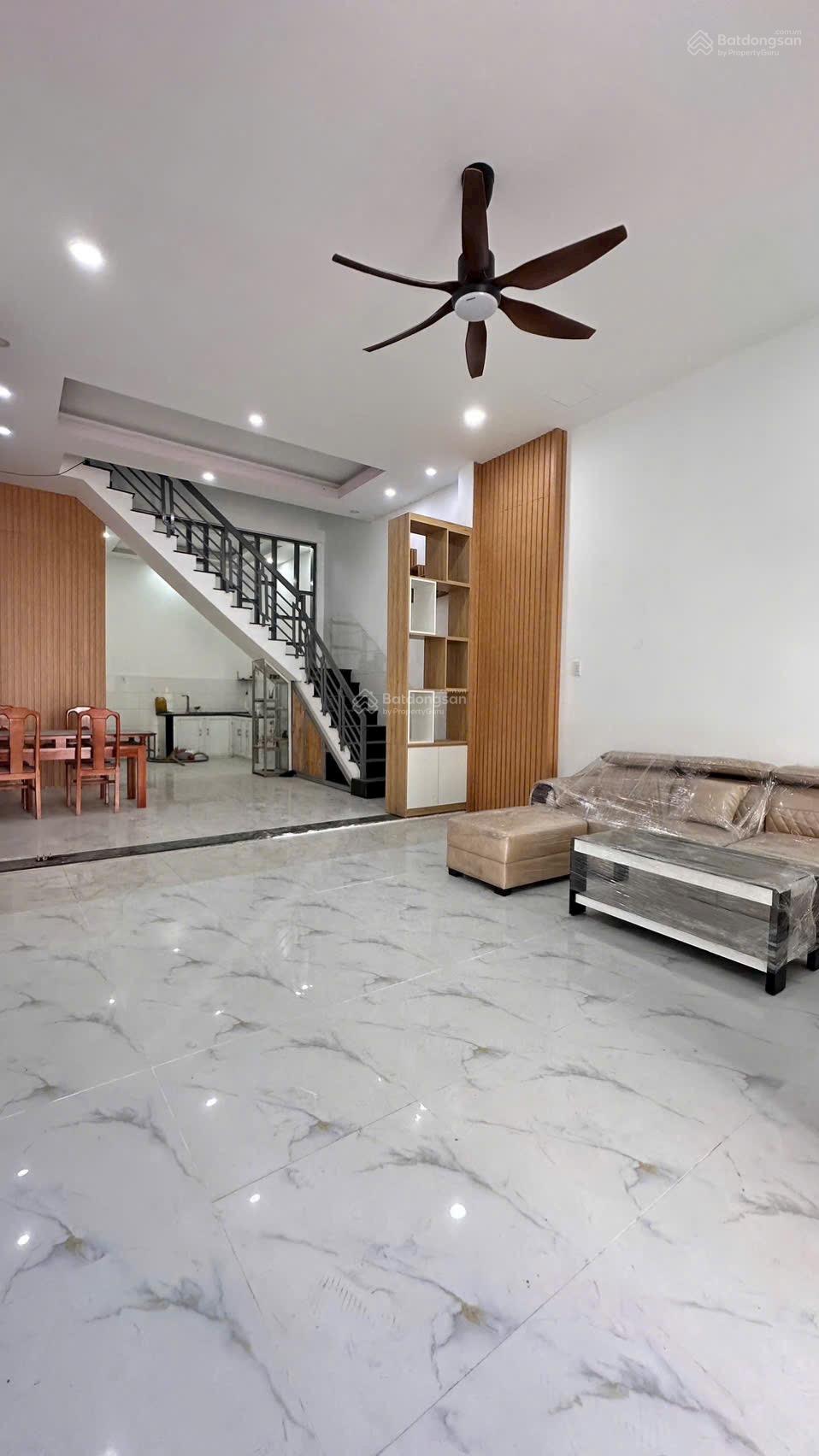 Nhà 1 trệt 1 lầu - DT 68m2 - khu dân cư 185 đường Ngô Chí Quốc, p BÌNH CHIỂU, Thủ Đức.