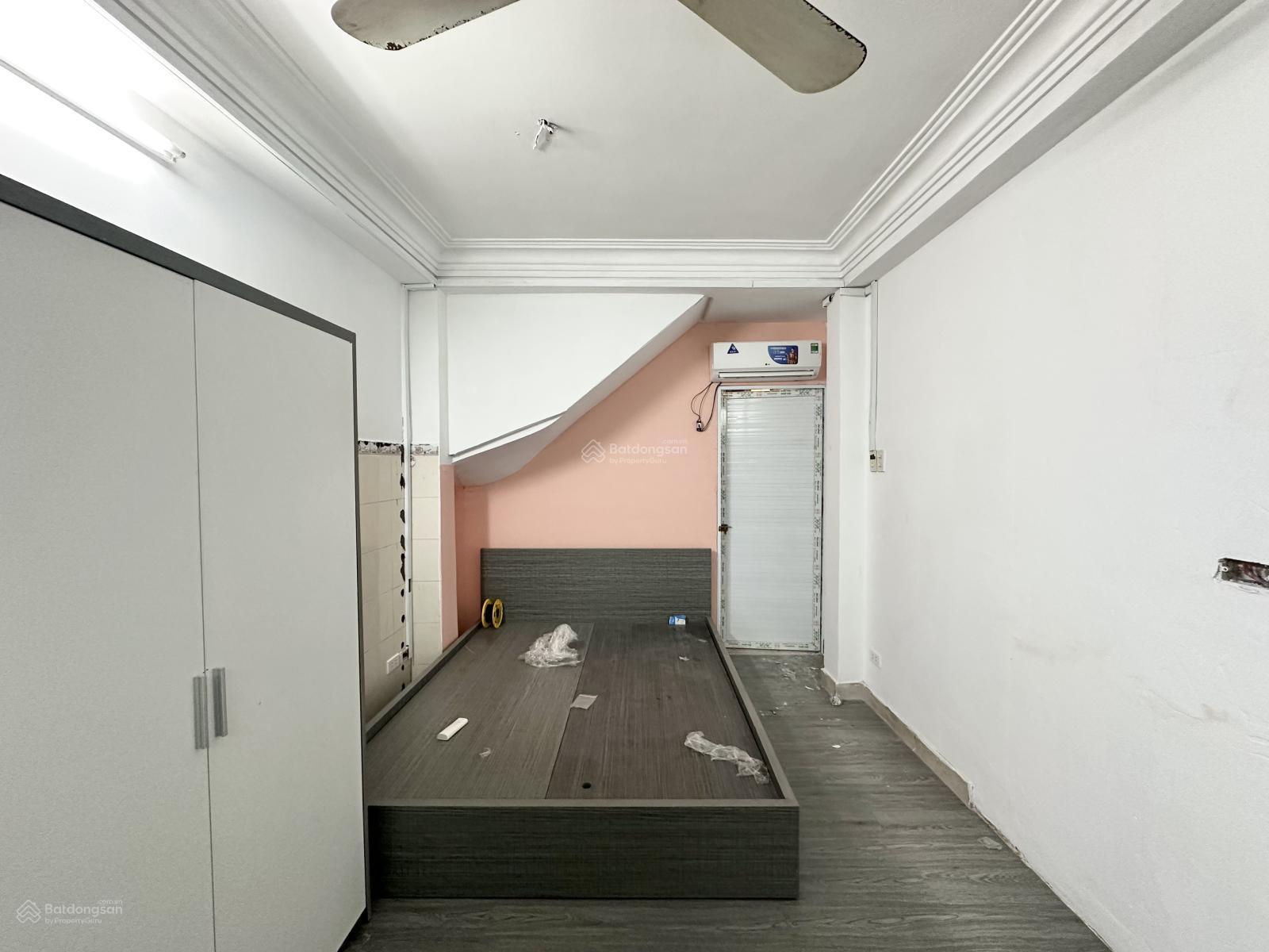 Cho thuê phòng giá rẻ Q1 | Đường Nguyễn Thị Minh Khai, gần Thảo Cầm Viên, Cầu Thị Nghè, LH