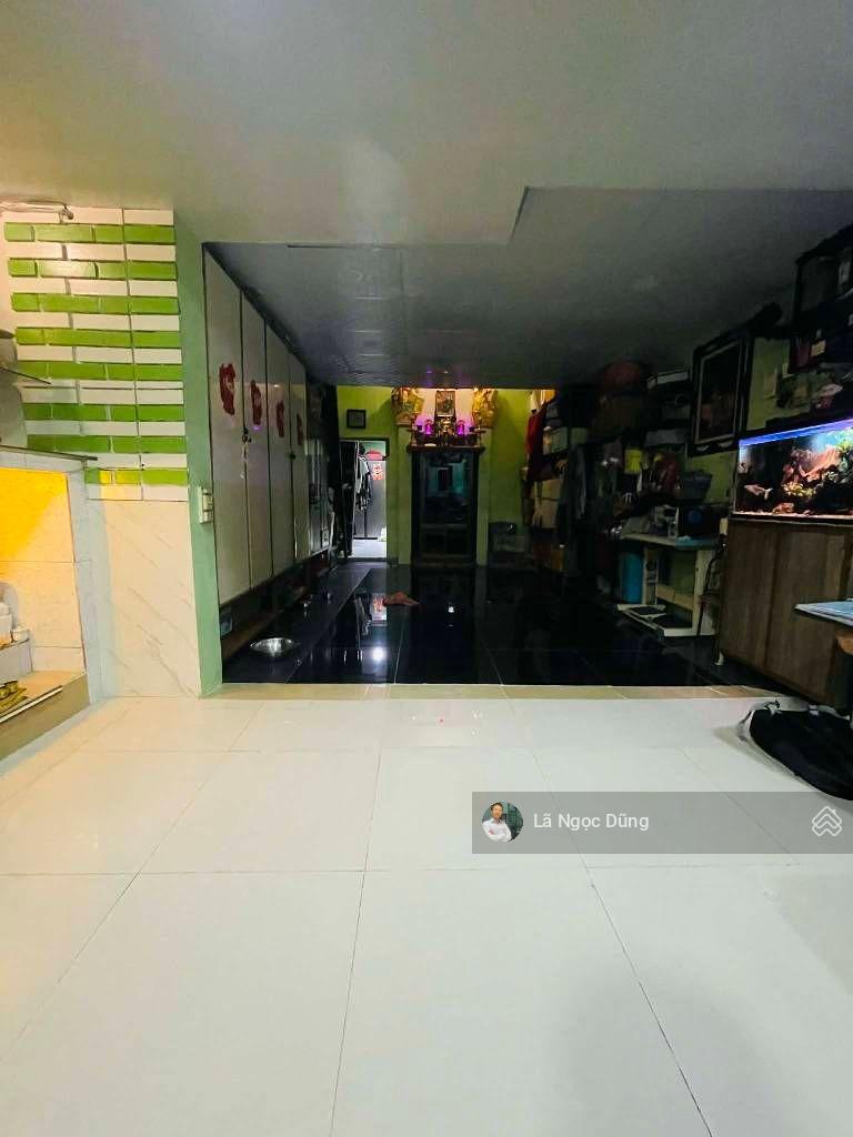 Bán nhà ngay khu VIP Tên Lửa - Bình Trị Đông - Bình Tân. DT 4,3 x 17,5 - ở hoặc đ.tư giữ tiền ok