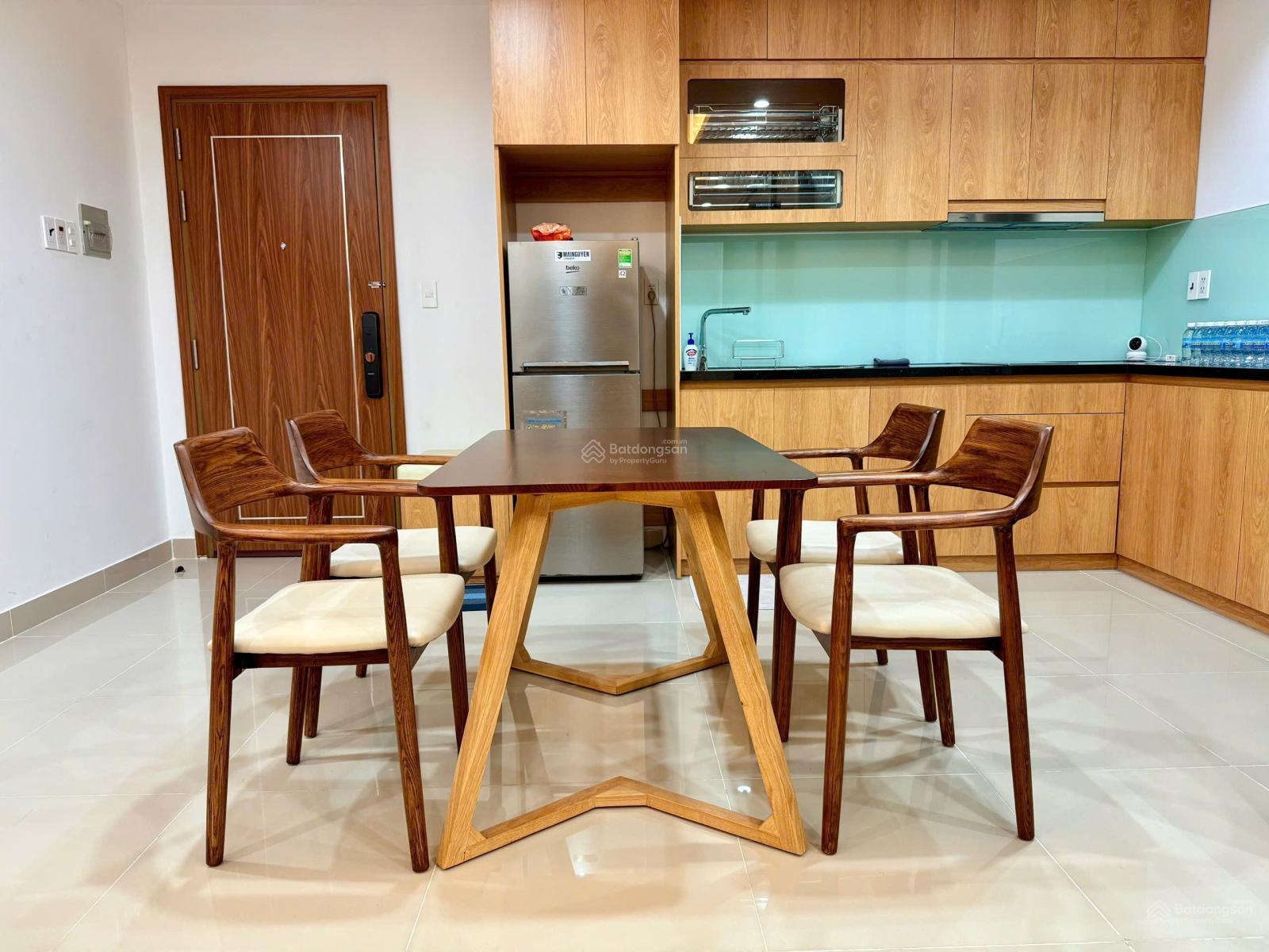 Hàng hiếm, căn hộ 47 m2, 1 PN, lầu cao view nhìn về Sun, nội thất đẹp giá chỉ 2,75 tỷ