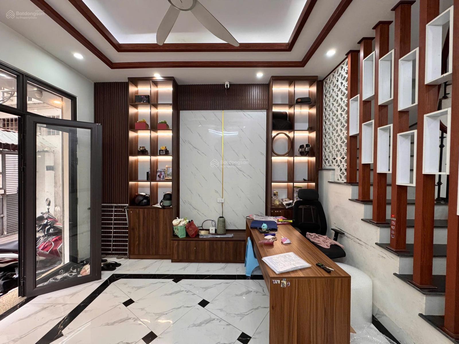 50m2*5T*11.88 tỷ, Vân Đồn Bạch Đằng, HBT, 0985 818 ***