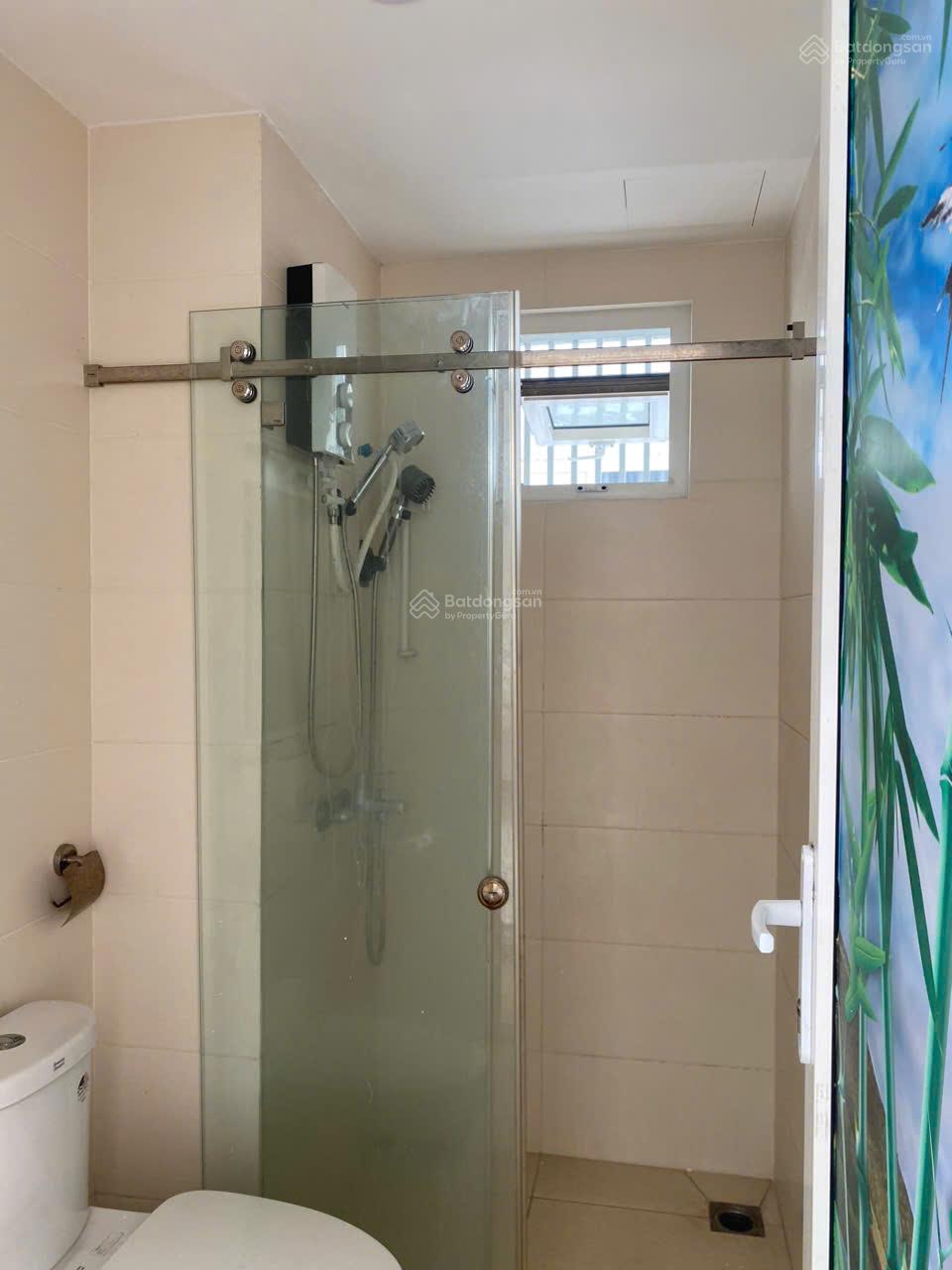 Bán căn hộ Moonlight Boulevard Bình Tân 2PN 2WC, 77m2, giá 3,6 tỷ, tặng nội thất. LH 0933 654 ***