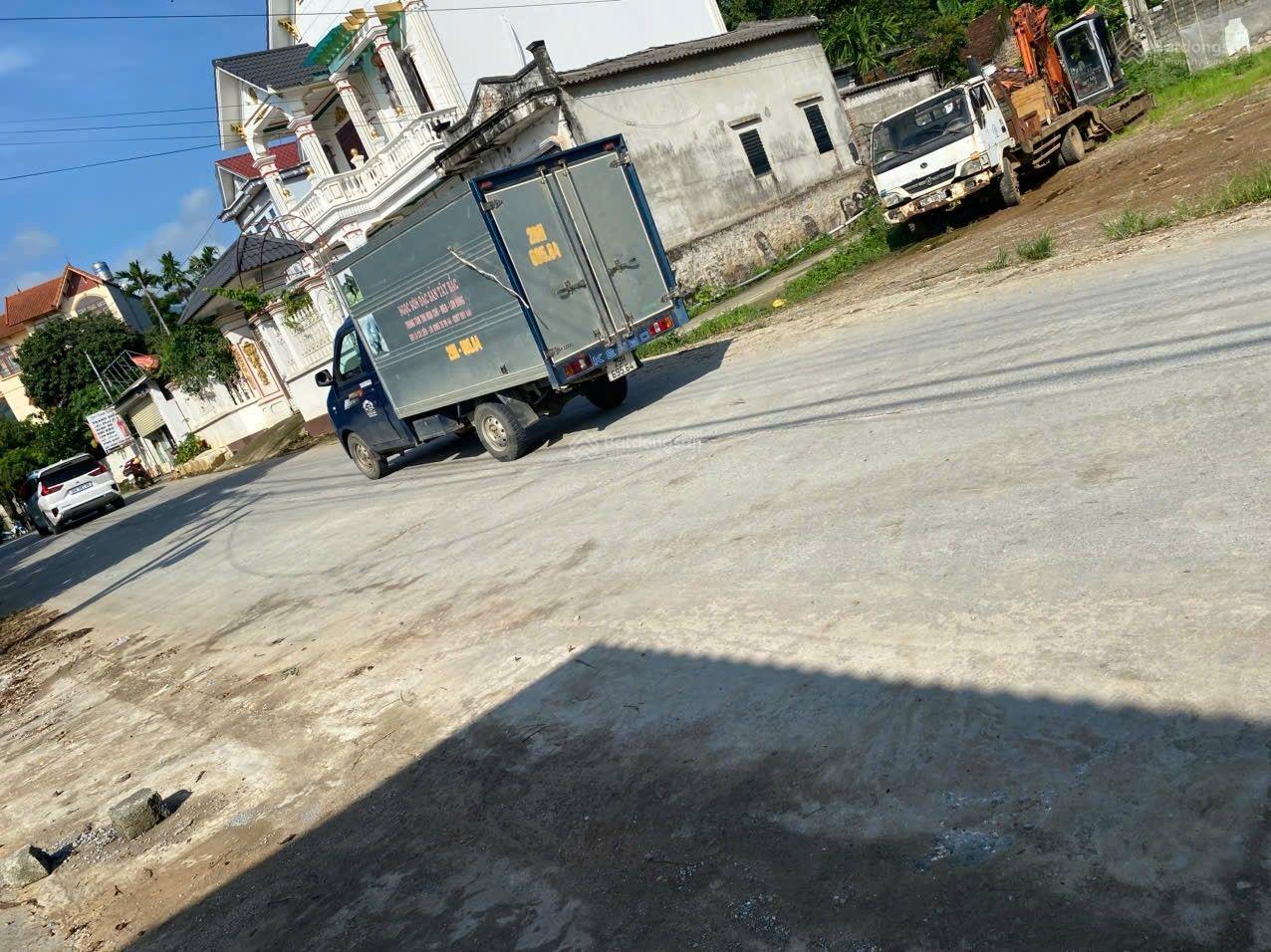 324m2 Đất bám mặt đường liên huyện tại Đồn Vận Liên Sơn Hòa Bình kinh doanh bất chấp 324m2 Đất bám mặt đường liên huyện tại Đồn Vận Liên Sơn Hòa Bình kinh doanh bất chấp