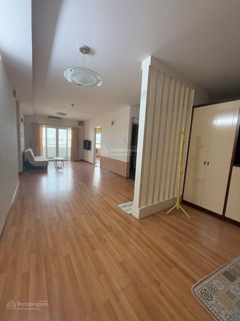 Chung cư Quận Phú Nhuận - 128m2 - giá 9.8 tỷ - kế bên Quận 1