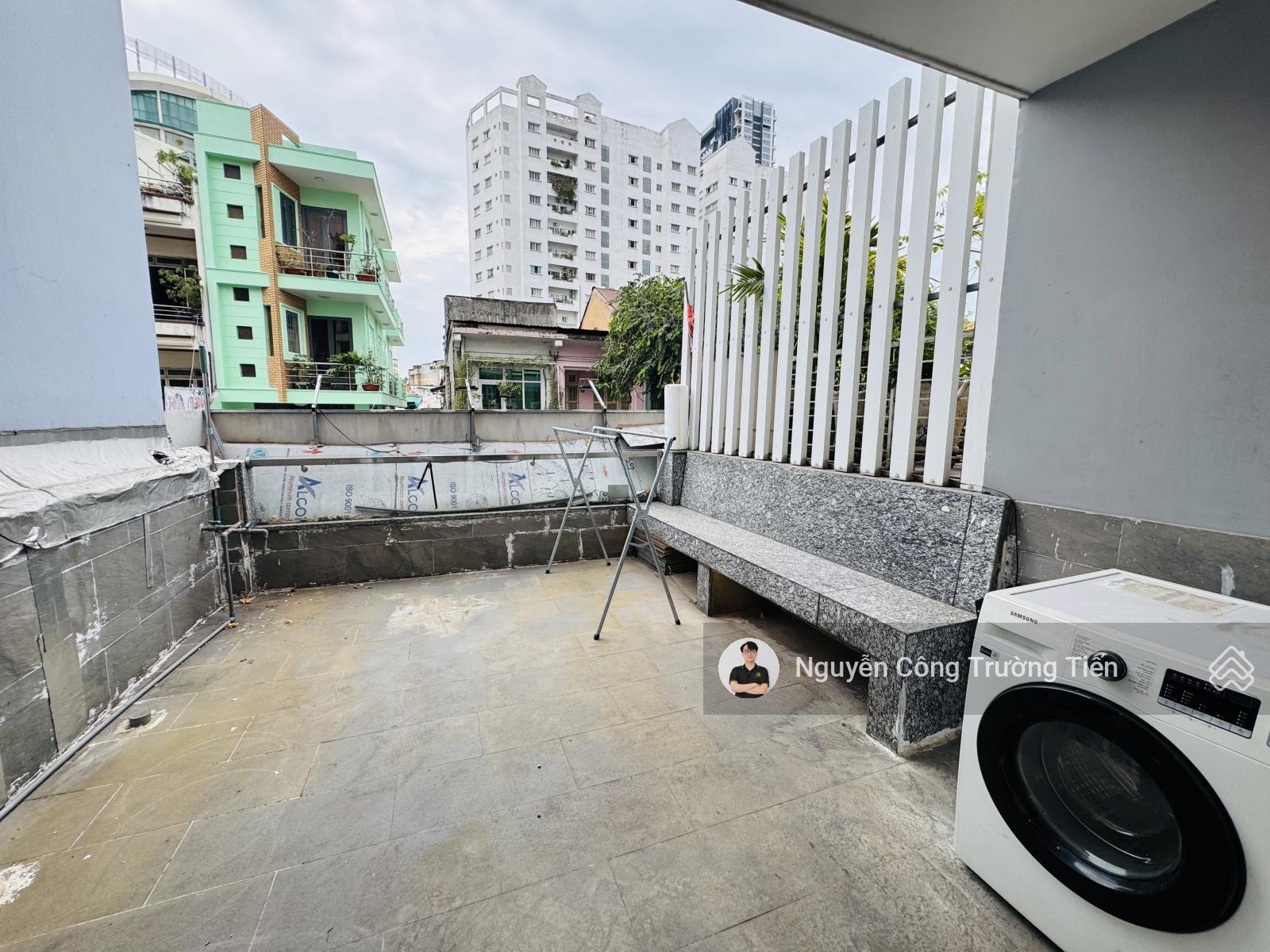 Trống sẵn căn hộ 1PN 60m2 ban công ngay công viên 23/9 - phố Bùi Viện - vòng xoay Cống Quỳnh Quận 1