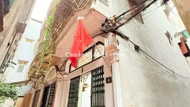 Bán nhà phố Ngọc Khánh, ngõ thông bagac, căn góc 3 thoáng, dân xây KCBT chắc chắn, tặng NT ở ngay