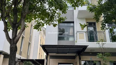 Cho thuê BT Verosa Park, 35 triệu VND, 119m2, 4PN, 4WC, đầy đủ nội thất
