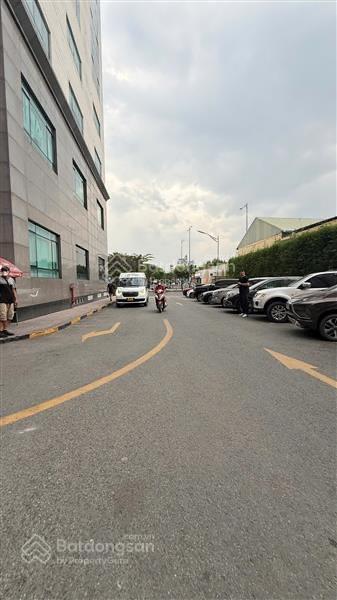 Penthouse 140m2, cho thuê 35 triệu/tháng - CC Central Garden, Quận 1, giá 14 tỷ 6 (thương lượng) Penthouse 140m2, cho thuê 35 triệu/tháng - CC Central Garden, Quận 1, giá 14 tỷ 6 (thương lượng)