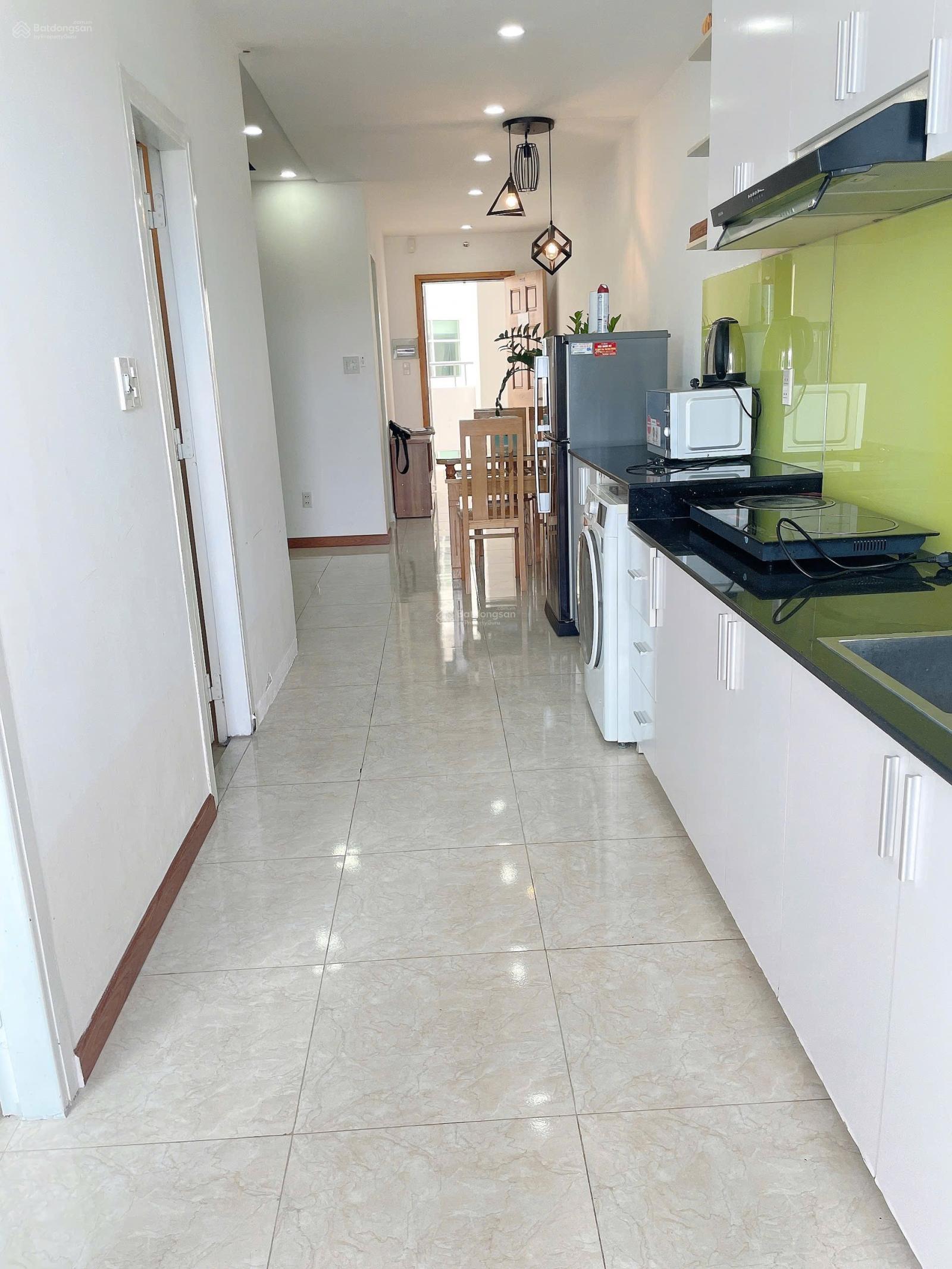 Căn 68 m2, 2 PN, 2 WC, căn giếng trời, lầu cao thoáng, giá chỉ 3,1 tỷ có sẵn hơi đồng thuê