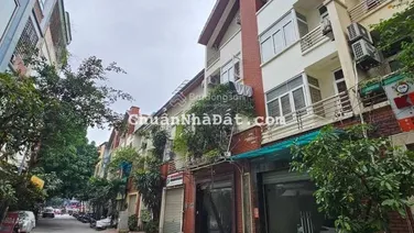 LIỀN KỀ MỘ LAO 78 M 4,5 TẦNG NHÀ HOÀN THIỆN ĐẸP SẴN Ở 23,5 tỷ