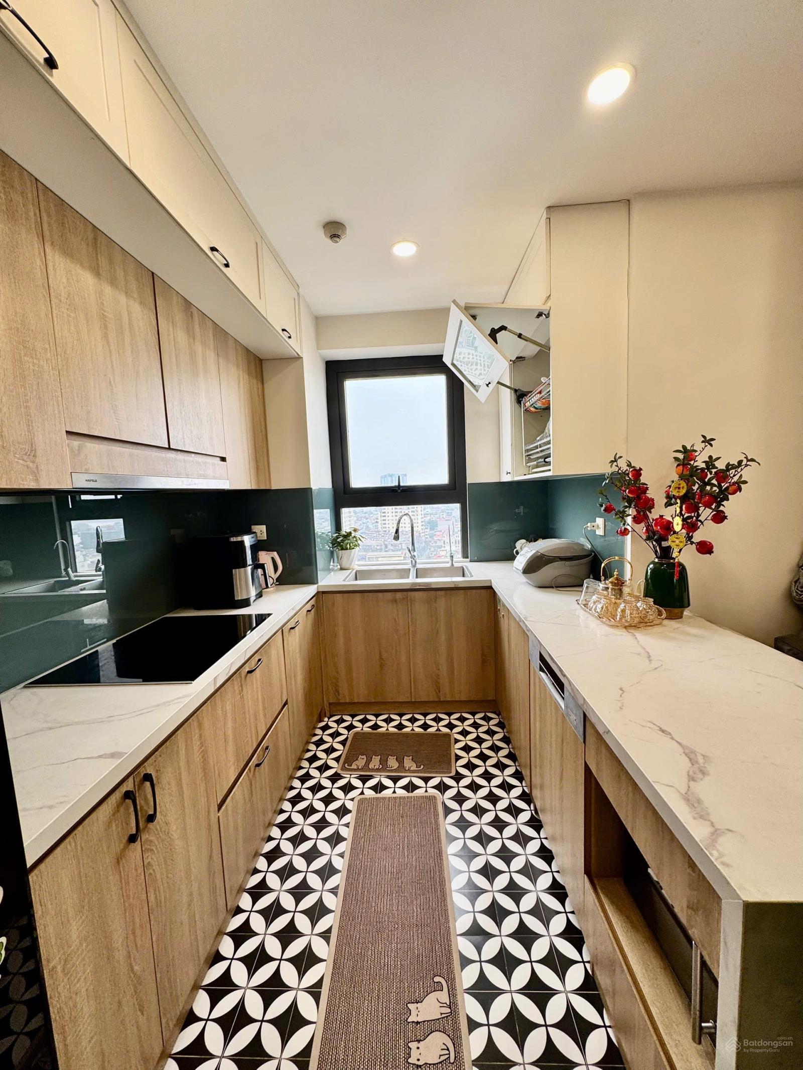 3pn2vs đẹp nhất Imperia Sky Garden- Đối diện Times City. Dt104m2- căn góc2 thoáng tầng đẹp. 12ty