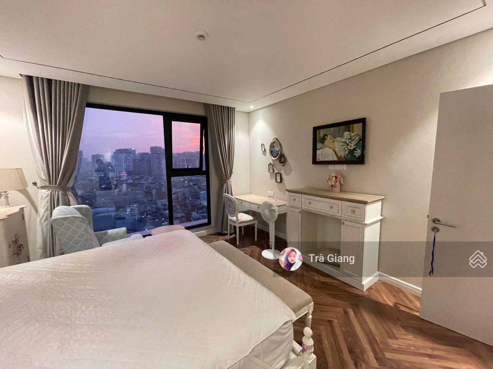 Cho thuê căn hộ chung cư Nguyễn Tuân 70m2, 2n2vs giá 12 triệu/tháng, LH: 0846 463 ***