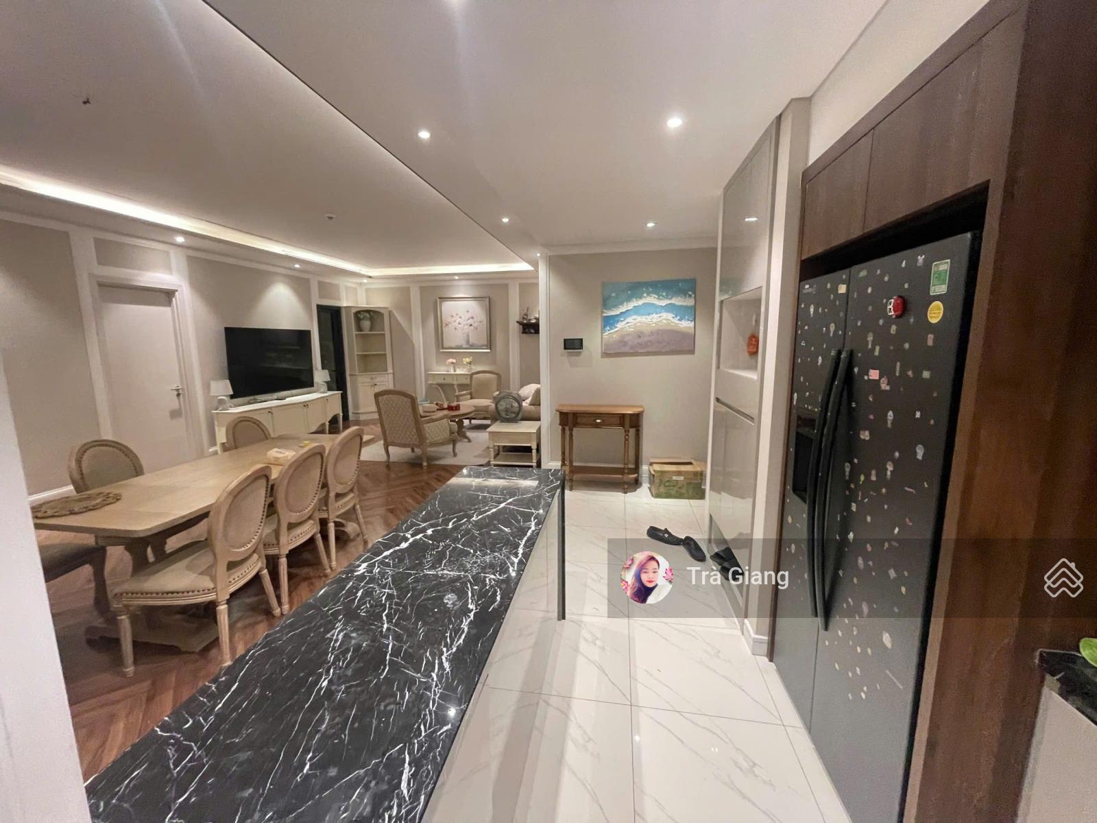 Cho thuê căn hộ chung cư Nguyễn Tuân 70m2, 2n2vs giá 12 triệu/tháng, LH: 0846 463 ***