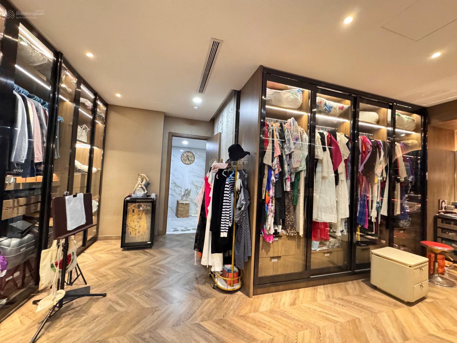 Góc đầu tư PMH 41 tỷ - DT: 420m2 cần bán - căn hộ đập thông Midtown (3 căn)