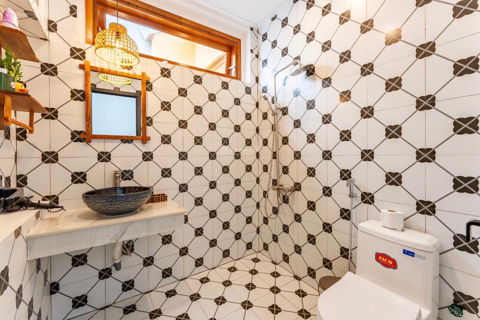 Bán căn villa siêu đẹp gần biển Tân Thành 4pn hồ bơi rộng chỉ 9 tỷ. LH: 0936 325 ***