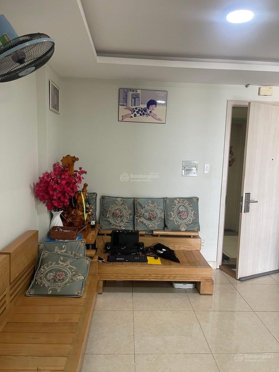 E cần bán gấp căn hộ 1 pn + hiệp thành buiding giá chỉ 1900 ( HDMB) vay bank 70%