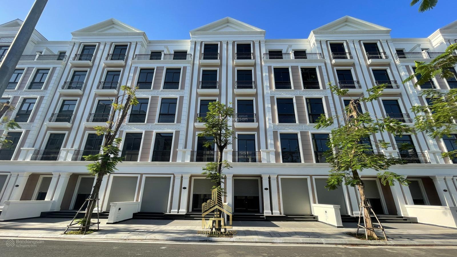 Nhà phố 5 tầng ở Vinhomes Grand Park, 16,5 tỷ, 96m2, view đẹp, vị trí đẹp cạnh Vinschool