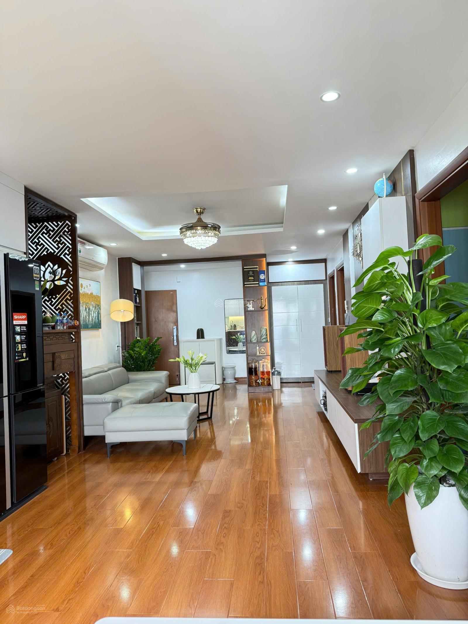 Cho thuê chung cư giá 176 Định Công, 105m2, 3 ngủ 2 vệ sinh, full đồ, bể bơi, sân chơi, 15tr/th Cho thuê chung cư giá 176 Định Công, 105m2, 3 ngủ 2 vệ sinh, full đồ, bể bơi, sân chơi, 15tr/th