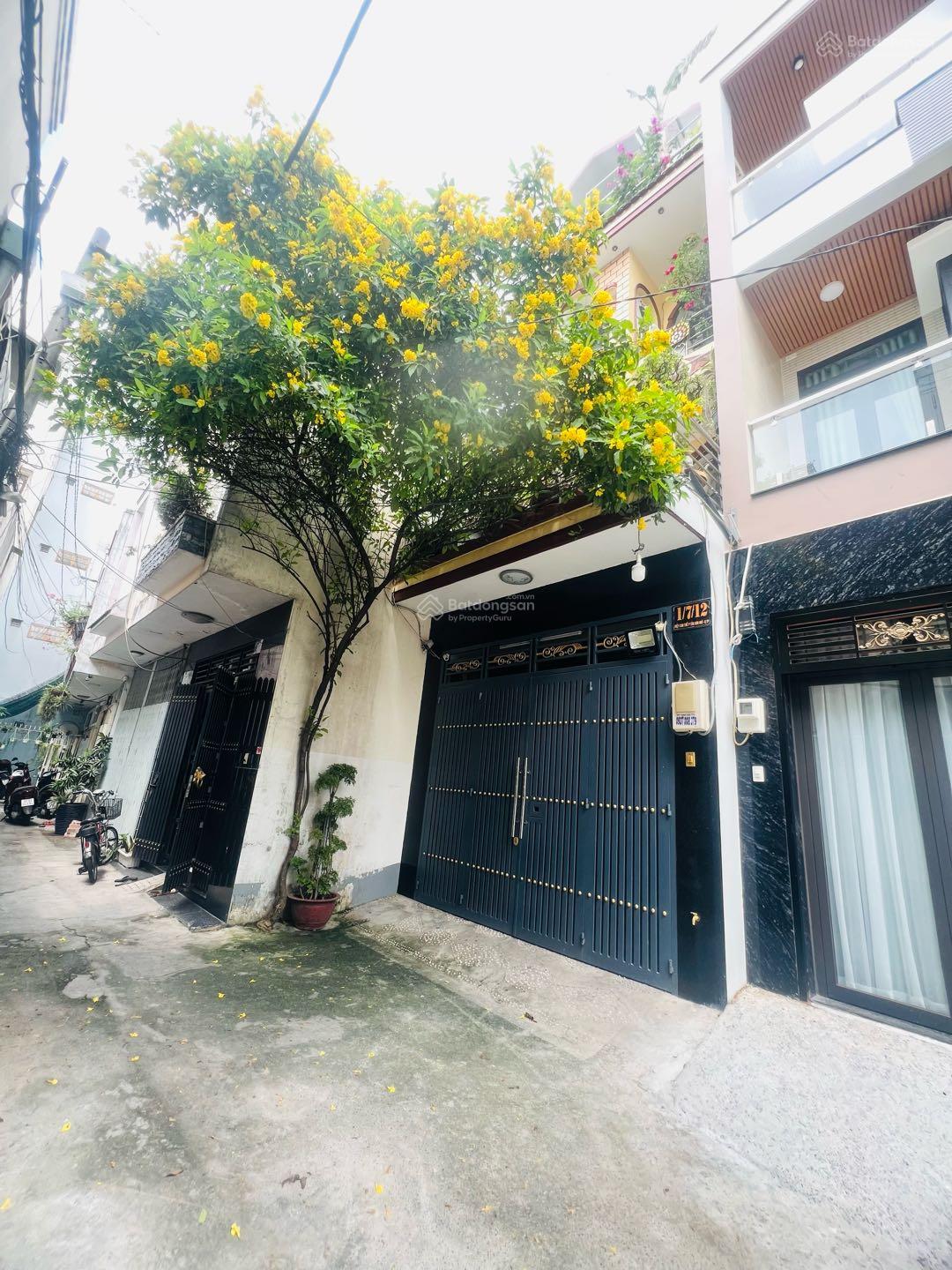 HXH Nguyễn Thế Truyện nhà cao 3.5 tấm DT 4x19m sát công viên tập thể dục