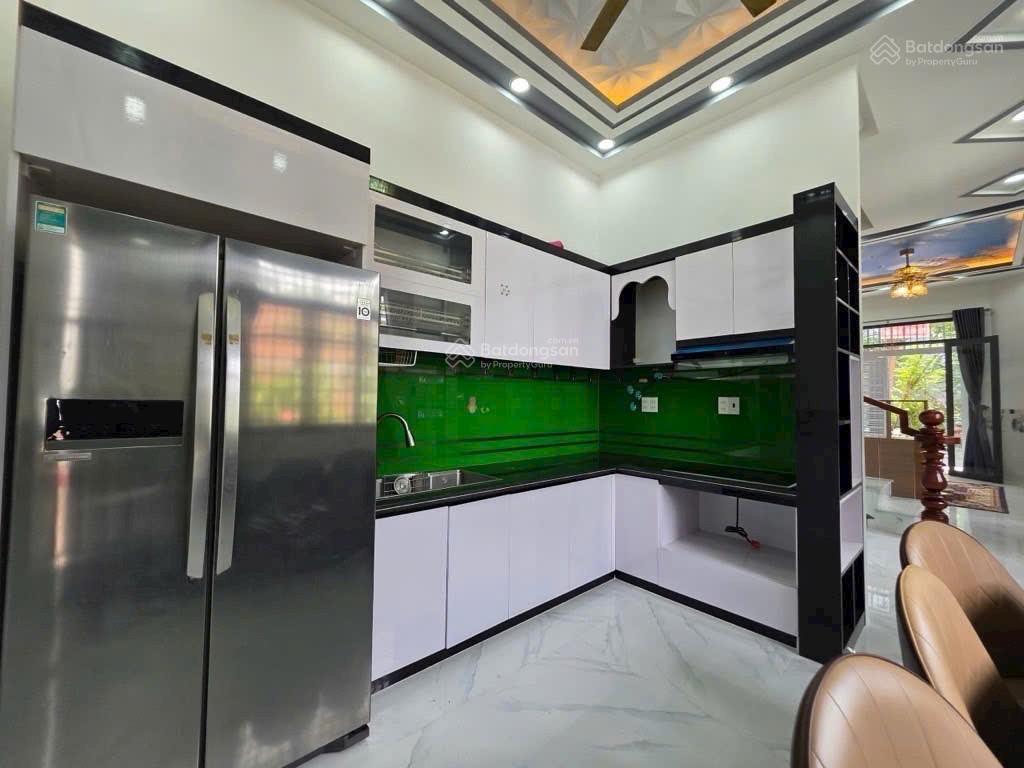 Góc 2 mặt đẹp lung linh 3 tầng Đào Tông Nguyên, thị trấn Nhà Bè đường xe hơi khu nhà đồng bộ dân Góc 2 mặt đẹp lung linh 3 tầng Đào Tông Nguyên, thị trấn Nhà Bè đường xe hơi khu nhà đồng bộ dân