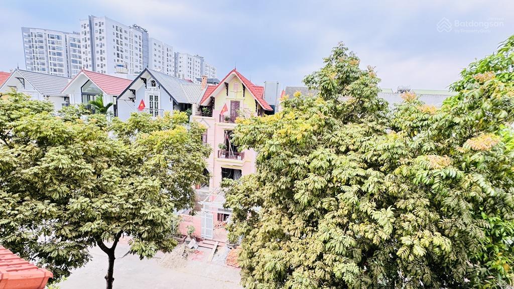 Biệt thự Sài Đồng Long Biên 155m2, lô góc, thoáng sáng, dân trí cao, ở đẳng cấp, 43.4 tỷ Biệt thự Sài Đồng Long Biên 155m2, lô góc, thoáng sáng, dân trí cao, ở đẳng cấp, 43.4 tỷ