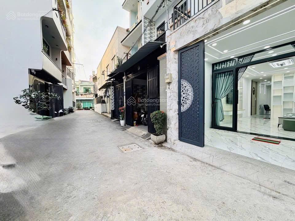 NHÀ PHỐ KHU AN NINH - ĐƯỜNG XE HƠI Vị trí: Phạm Văn Chiêu, AHT, Gò Vấp NHÀ PHỐ KHU AN NINH - ĐƯỜNG XE HƠI Vị trí: Phạm Văn Chiêu, AHT, Gò Vấp