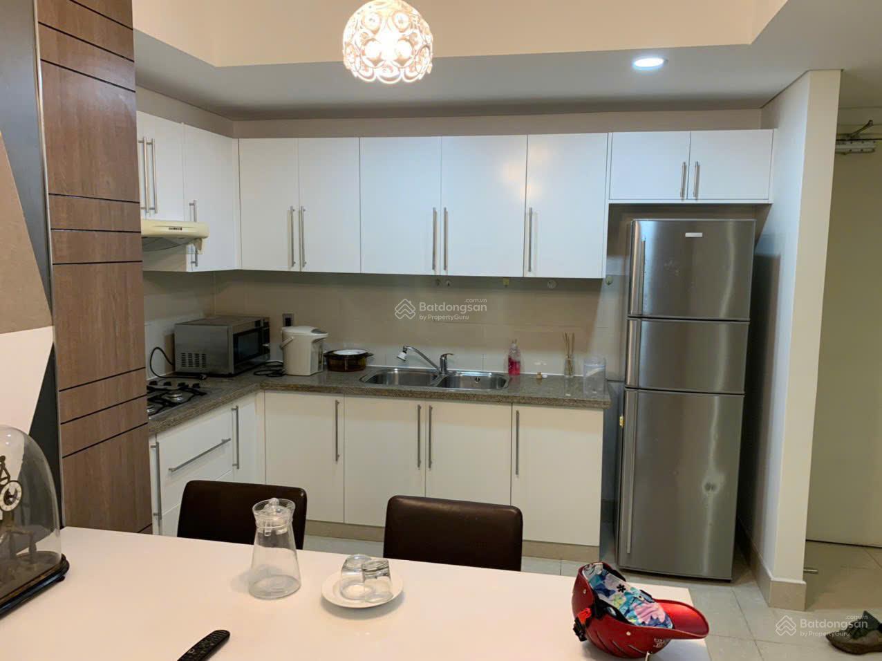 Cho thuê căn hộ chung cư Botanic, 2 phòng ngủ, nội thất cao cấp giá 16 triệu/tháng